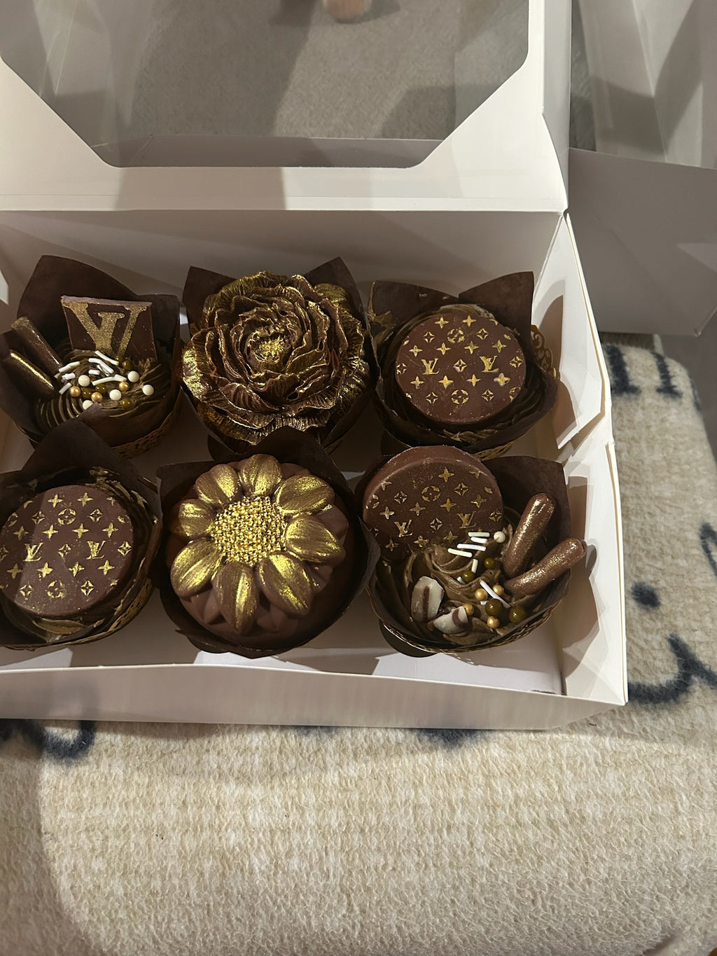 Custom Design Cakes